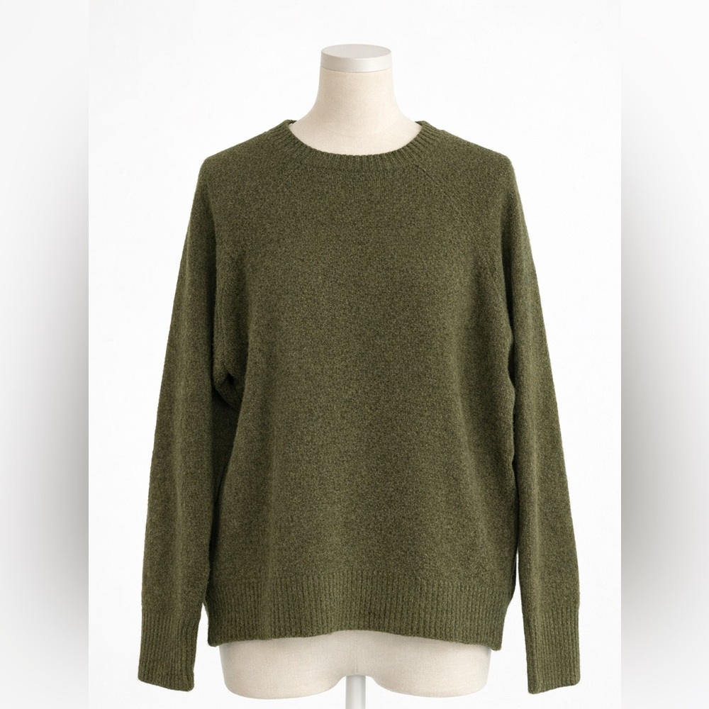 🧥 Old Navy Crewneck Sweater – Olive Green (XS)